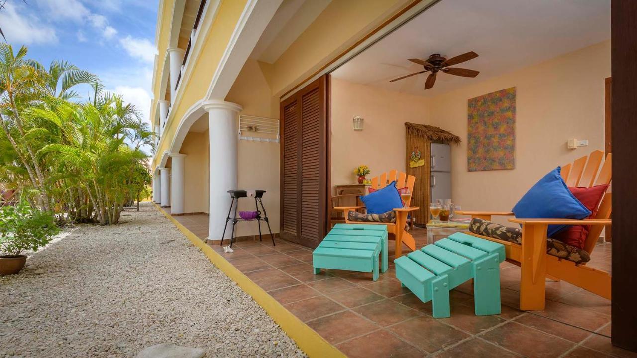 Djambo (Adults Only) Apartment Kralendijk  Exterior photo