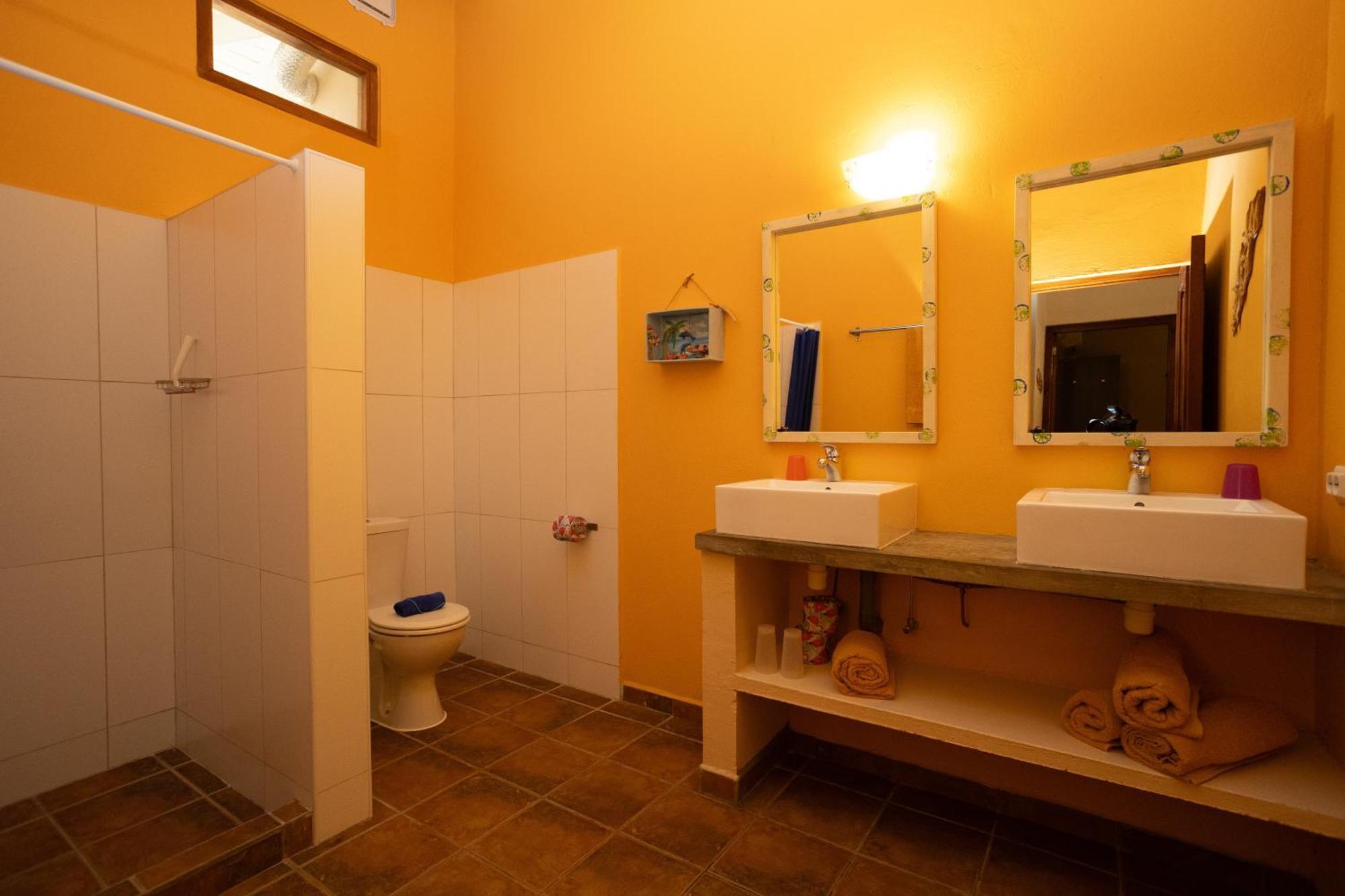 Djambo (Adults Only) Apartment Kralendijk  Exterior photo
